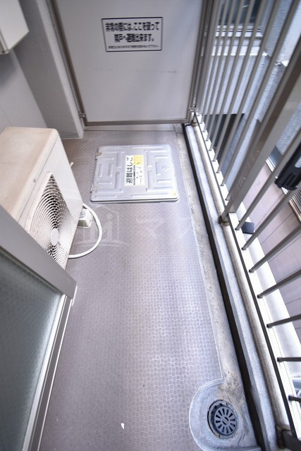 ディオレクレスト東心斎橋のバルコニー|※建物内別間取参考写真