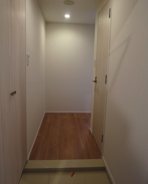 ハーモニーレジデンス東京イーストコア＃004の玄関