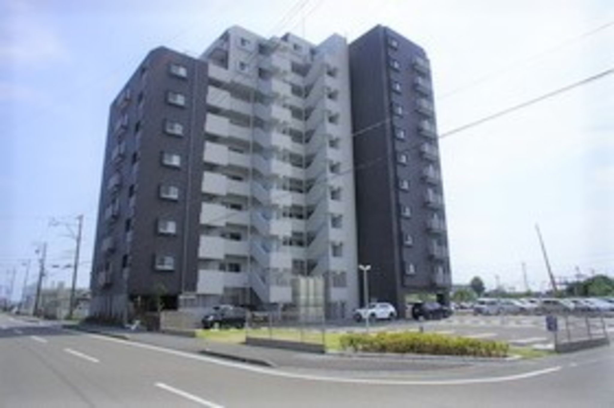 エンブルエバー焼津の外観