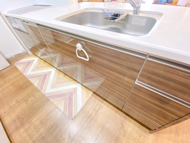 エンブルエバー焼津のキッチン