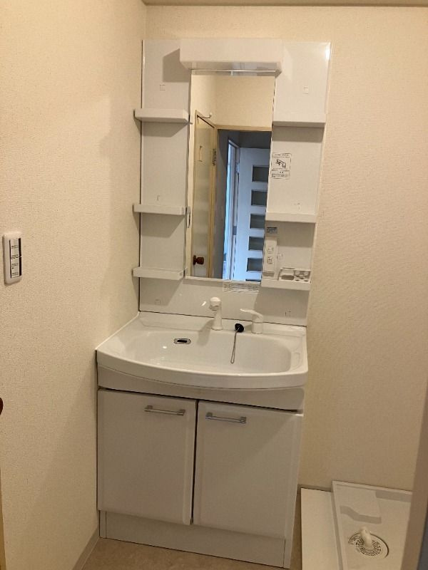 タカギビル8の洗面所