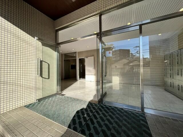 パレドール文京メトロプラザⅠのエントランス