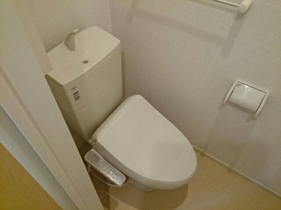 【トイレ】 | フリーデン | シンプルで使いやすいトイレです