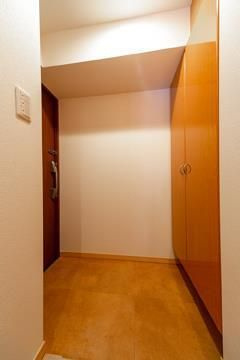 アルブル高輪の玄関