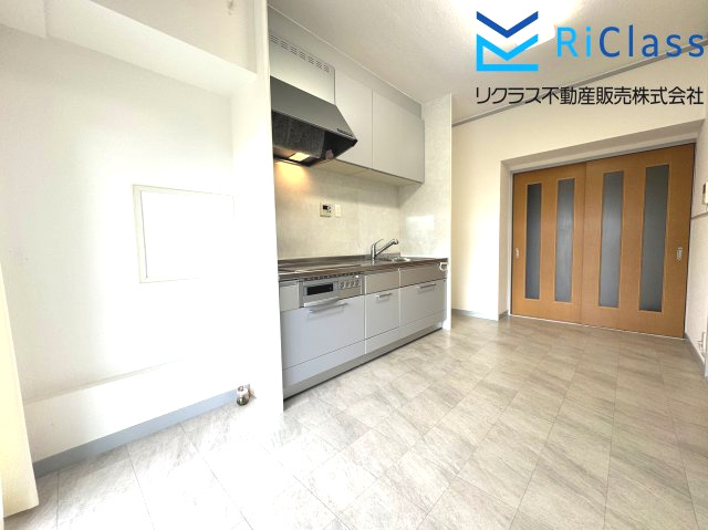 天保山第5コーポ1号棟の居間・リビング|リビングです