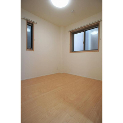 【寝室】 | エミル新宿