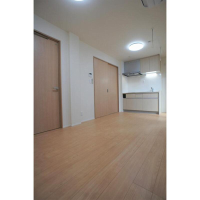 【居間・リビング】 | エミル新宿 | 7.7帖のきれいなDK。