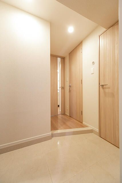 ＪＰ　ｎｏｉｅ　上野稲荷町の玄関