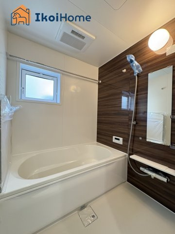 神戸市西区竹の台1丁目２期2号棟　新築戸建の浴室|【ホームページに現地動画掲載中】●年中無休：当日予約可●1坪タイプの広々したユニットバスになります。