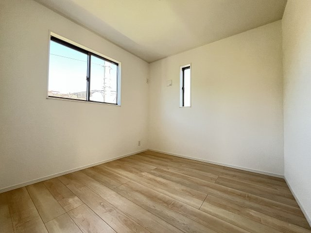 【子供部屋】 | 福岡市南区鶴田4丁目第10　1号棟（全1棟）【仲介手数料無料・0円】 | 施工例。施工例は完成時と異なる場合があります。