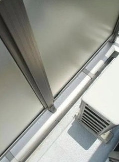 【バルコニー】