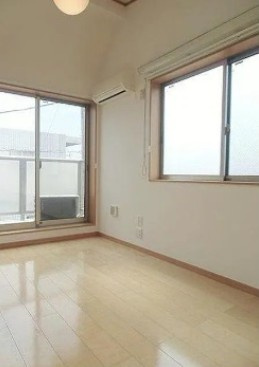 【居間・リビング】 | グロリアスコート