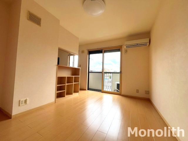 セジュール和泉中央C棟の居間・リビング