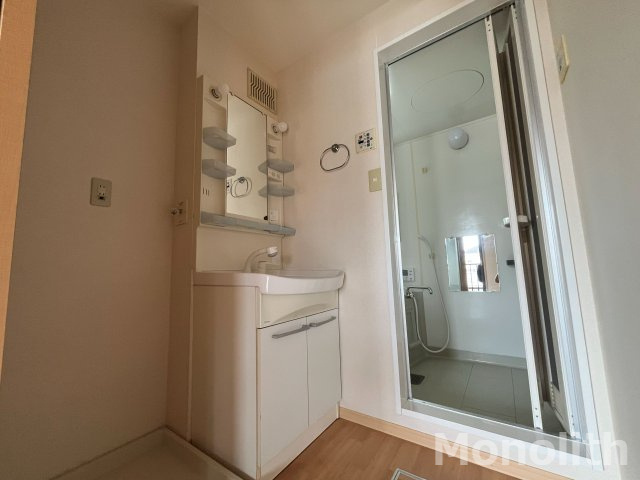 セジュール和泉中央C棟の洗面所