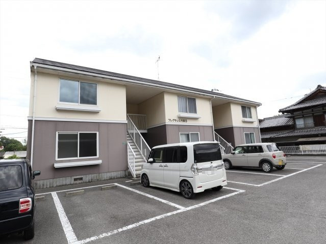 フレグランス竹原　Ｂ棟