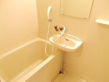 【浴室】 | ヴェルディール | コンパクトで使いやすいお風呂です