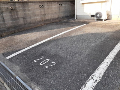 【駐車場】 | ヴェルディール | 駐車場があります