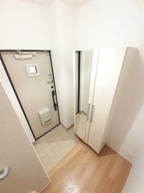 アルページュ町屋の玄関