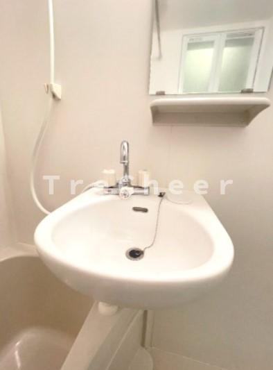 ラフィーネ上石神井の洗面所