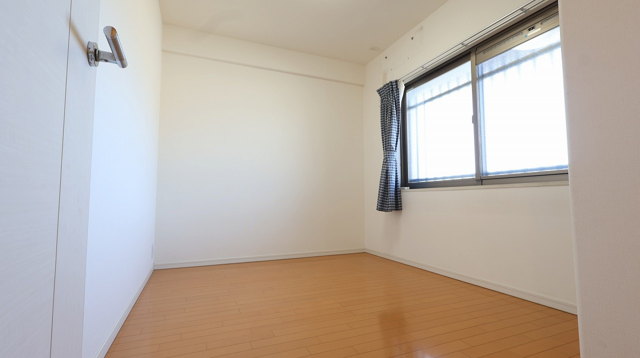 サーパス渡橋浜山通りの洋室|洋室5.1帖