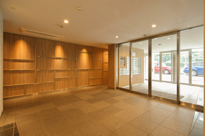 【エントランス】 | カスタリアお茶の水