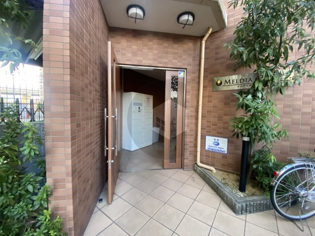 メルディアキューブやえのさとのエントランス