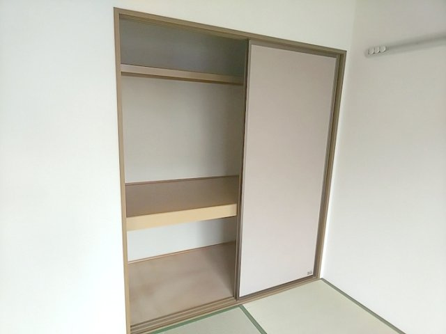 ドミールシャルマンの収納