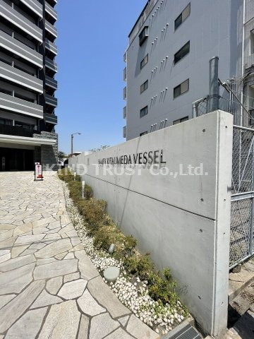 サムティ北梅田VESSELのエントランス