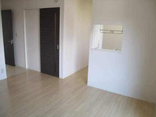 K-レガシー七番館の居間・リビング