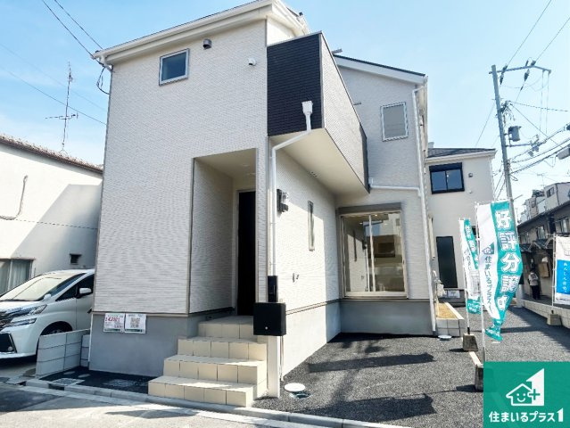 大阪市住之江区北島　第1期　新築一戸建ての外観|お客様に長く安心して住んでいだだける事にこだわった家づくり！住んでからのアフターサービスにもしっかりと取り組んでいます！