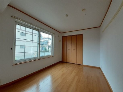 【寝室】 | マロンハイム弐番館