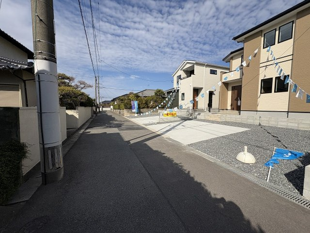 【その他】 | 大野城市南ヶ丘5丁目5期　1号棟（全2棟）【仲介手数料無料・0円】 | 現地写真。前面道路です。