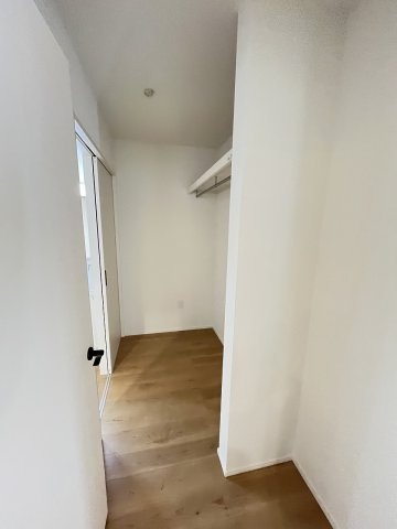 【収納】 | 大野城市南ヶ丘5丁目5期　1号棟（全2棟）【仲介手数料無料・0円】 | 現地写真。