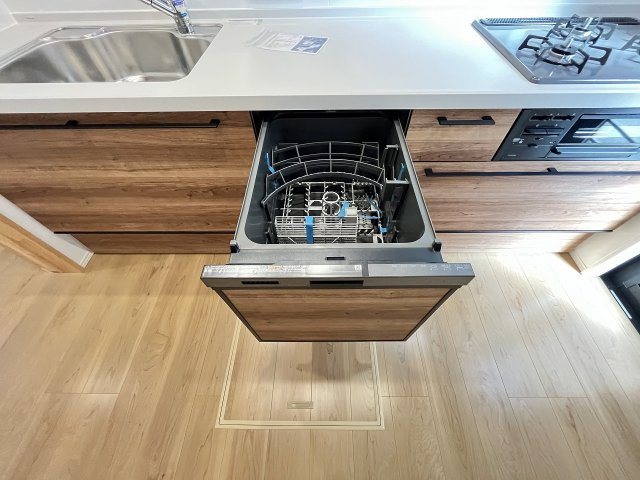 【キッチン】 | 大野城市南ヶ丘5丁目5期　1号棟（全2棟）【仲介手数料無料・0円】 | 現地写真。