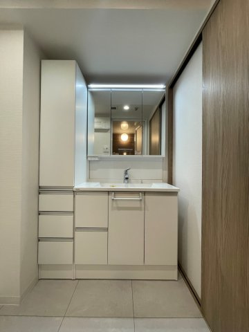 レーベンハイム東武練馬の洗面所