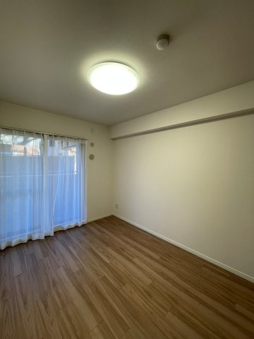 レーベンハイム東武練馬の洋室