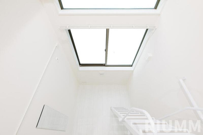 【居間・リビング】 | エムズコート深沢 