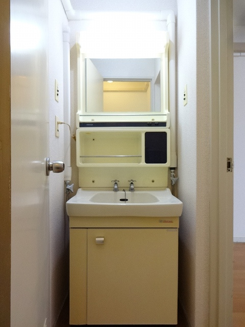 荏原食販ビルの独立洗面台