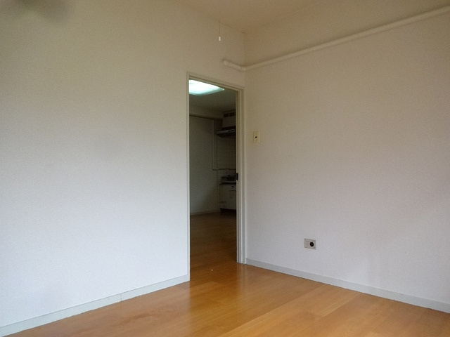 荏原食販ビルの寝室