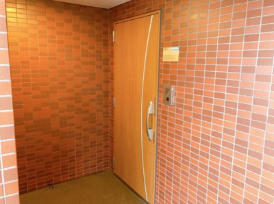 【玄関】 | アクシーズグランデ三ノ輪