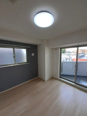 サンブルーム　赤坂の寝室