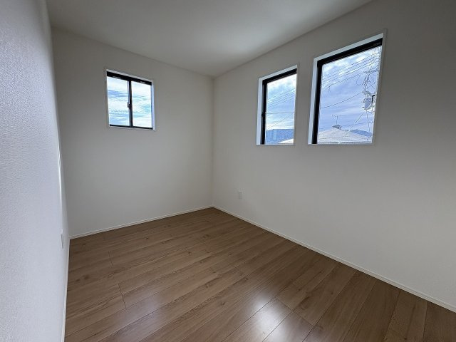 【子供部屋】 | 大野城市南ヶ丘5丁目5期　2号棟（全2棟）【仲介手数料無料・0円】 | 施工例。施工例は完成時と異なる場合があります。