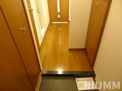 【玄関】 | トーシンフェニックス笹塚駅前弐番館