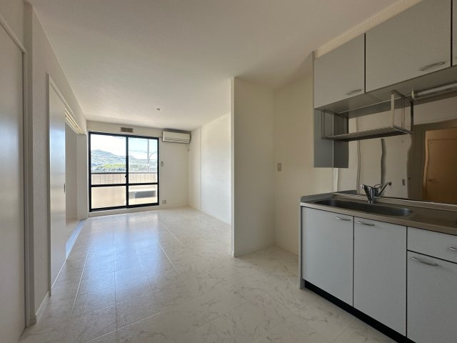 サンハイツA棟の居間・リビング