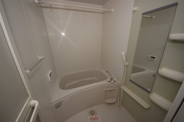 フィオーレＡの浴室|お風呂で日々の疲れを落としましょう