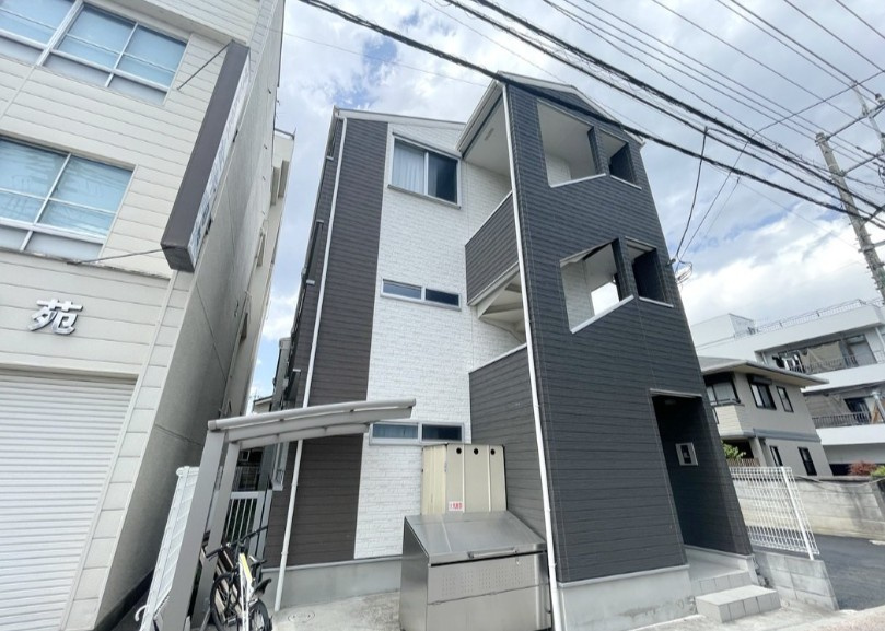 ウエストガーデン坂戸