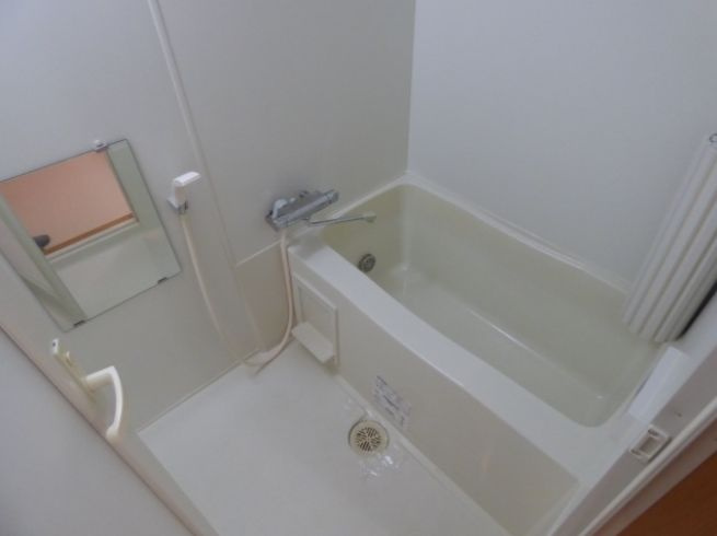 グラッドの浴室|別号室参考写真です。