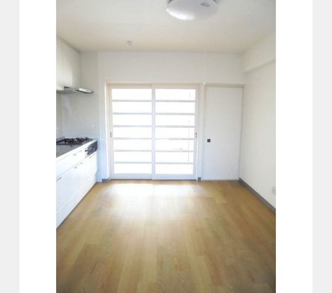 バイオレットＰ．Ｃの内装