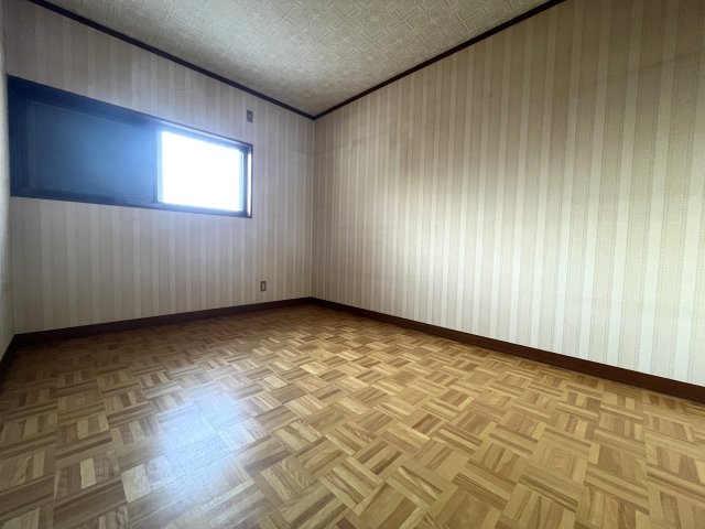 中古戸建　大東市南楠の里町（昭和58年築）の洋室