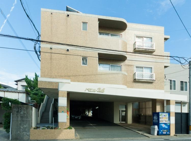 福岡市南区屋形原４丁目の賃貸マンション